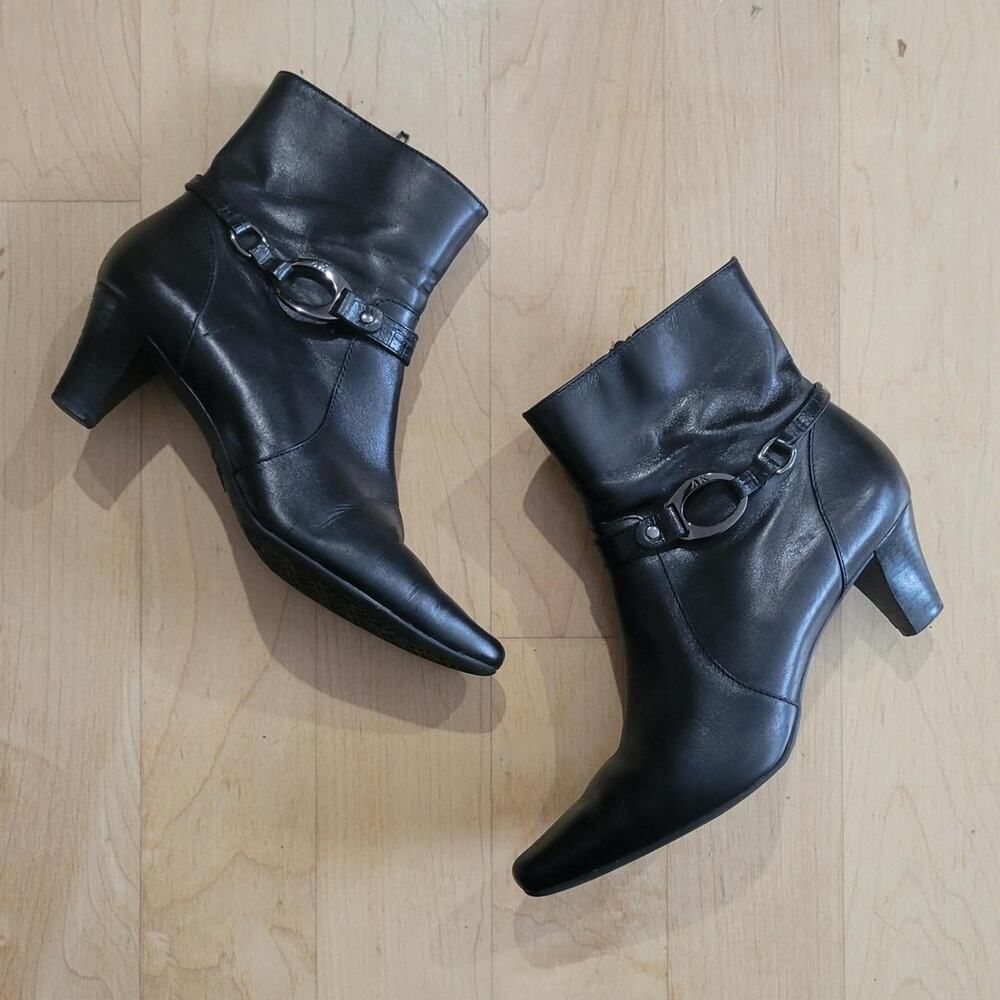Anne Klein Gambler iflex Black Leather Ankle Booties Ladies Size 6.5